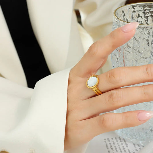 Vintage white seashell charming ring index finger ring accessory